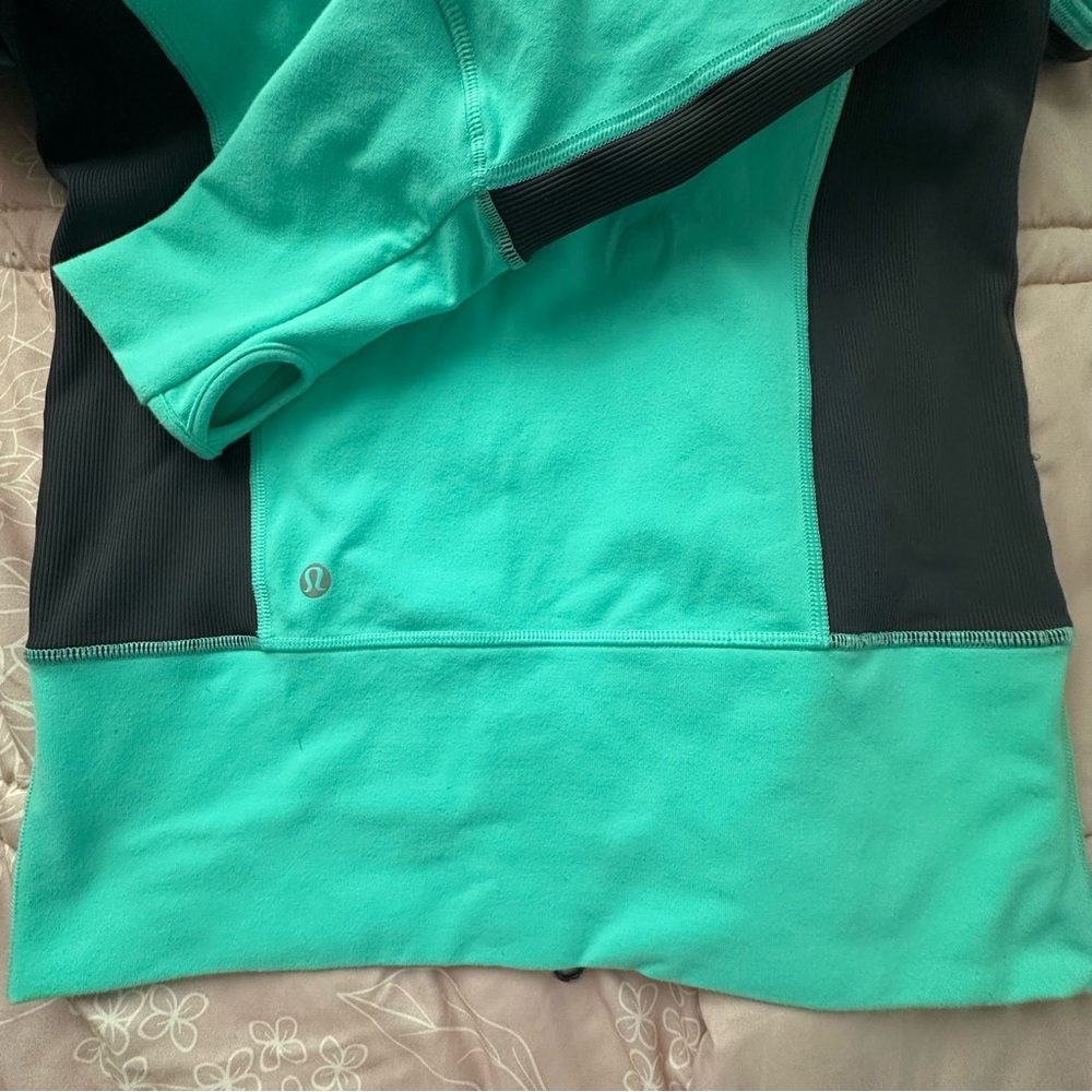 LULULEMON Jacket - Picture 9 of 11